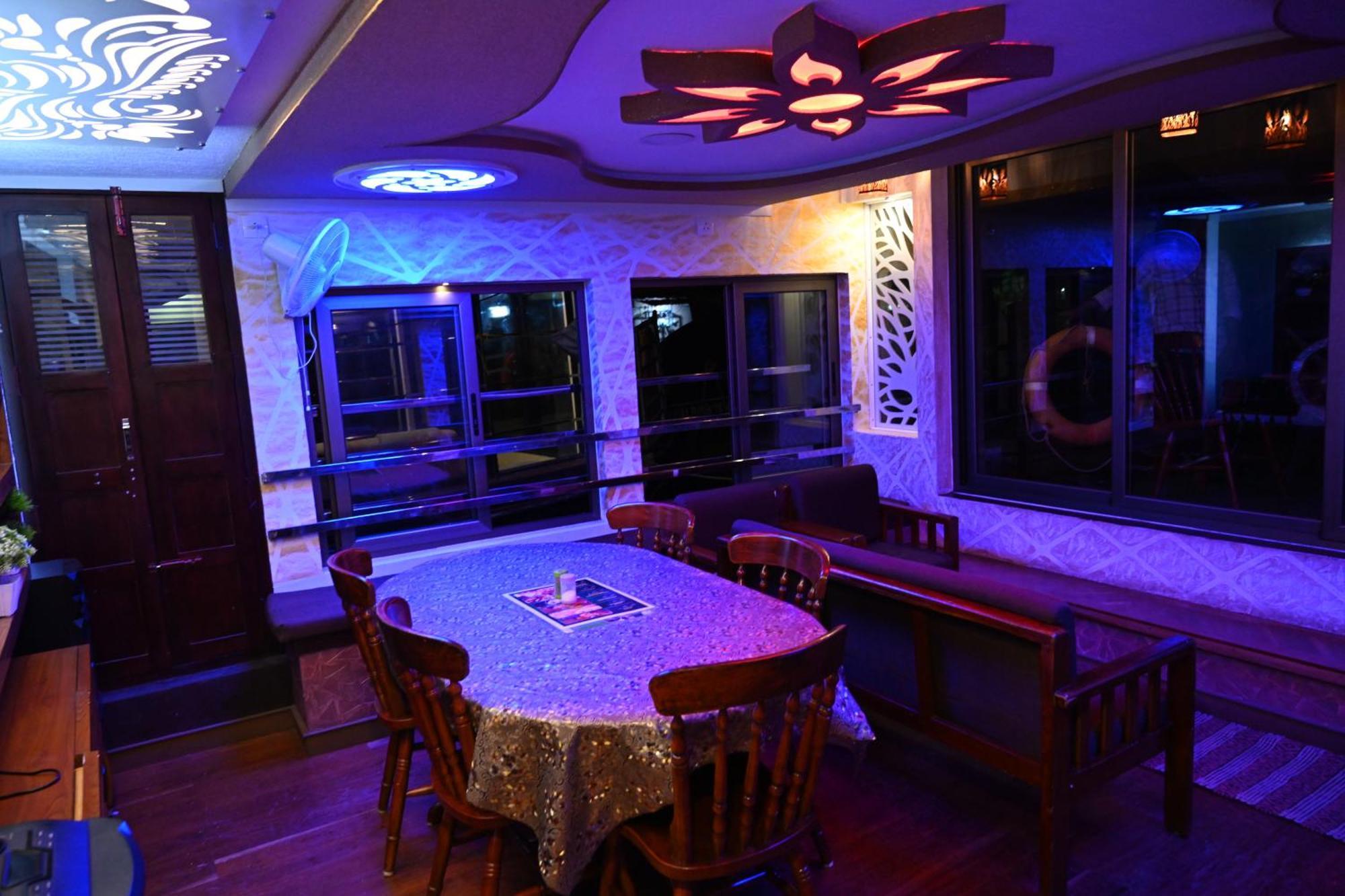 Kera Houseboats Alleppey Alappuzha Ngoại thất bức ảnh