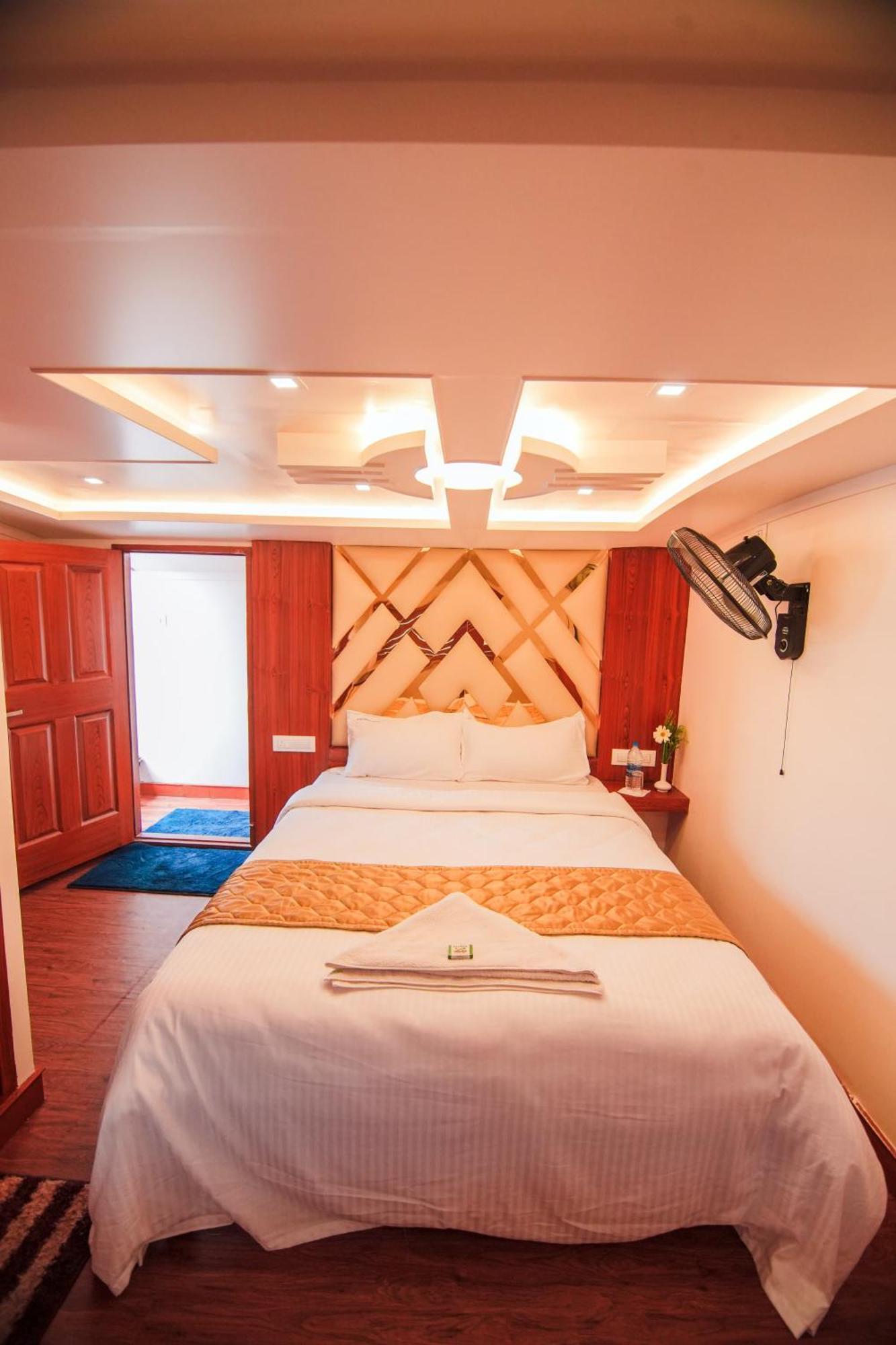Kera Houseboats Alleppey Alappuzha Ngoại thất bức ảnh