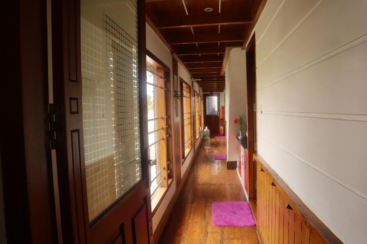 Kera Houseboats Alleppey Alappuzha Ngoại thất bức ảnh